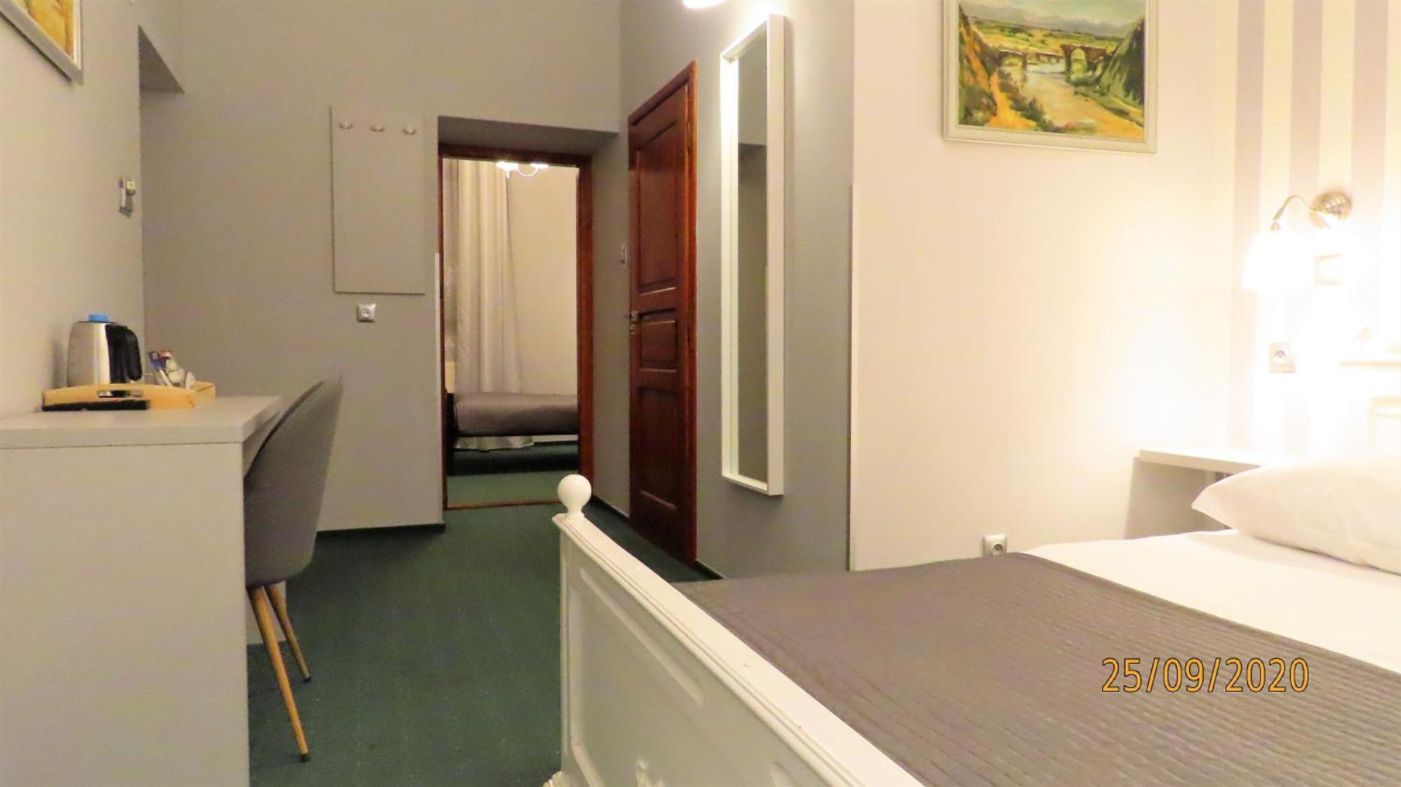 Euro Aparthotel Tarnów Kamer foto